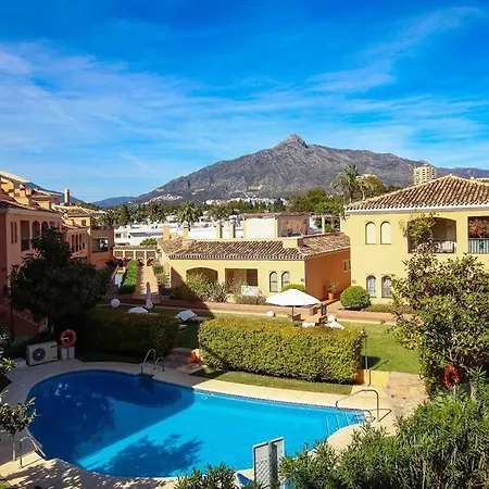 Apartment En Nueva Andalucia - La Maestranza *