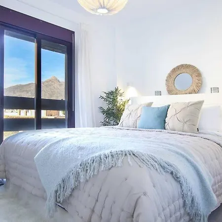 Apartment En Nueva Andalucia - La Maestranza