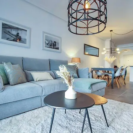 En Nueva Andalucia - La Maestranza Apartment *